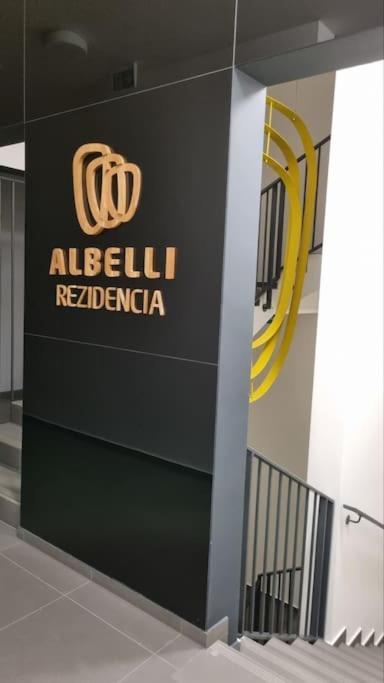M&M1 Studio Apartment Near Center With Free Parking - Ac Caşonia Exterior foto